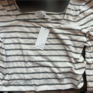 TEN SIXTY SHERMAN: Black and White striped long sleeve crop top Sz XL